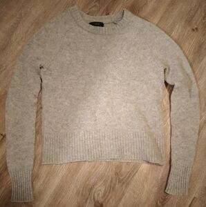 J. Crew Light Gray Knit Pullover, 100% wool